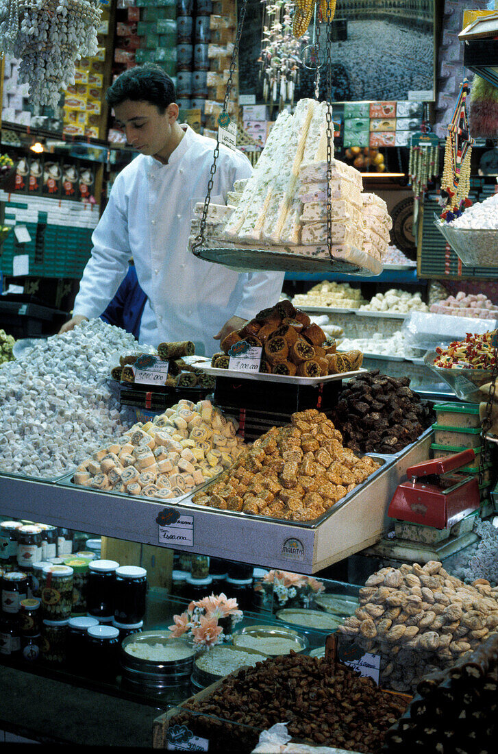 Egyptian Spice Bazar, Istanbul, Turkey