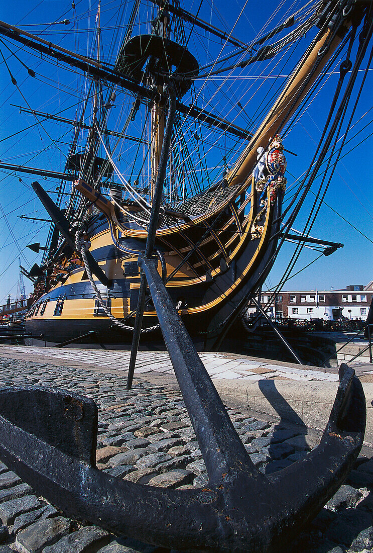 Anchor, HMS Victory, Naval Heritage … – License image – 70016208 lookphotos