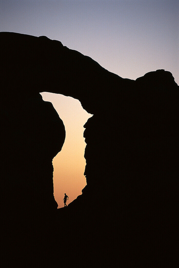 Turret Arch Silhouette, Arches NP, Utah, USA