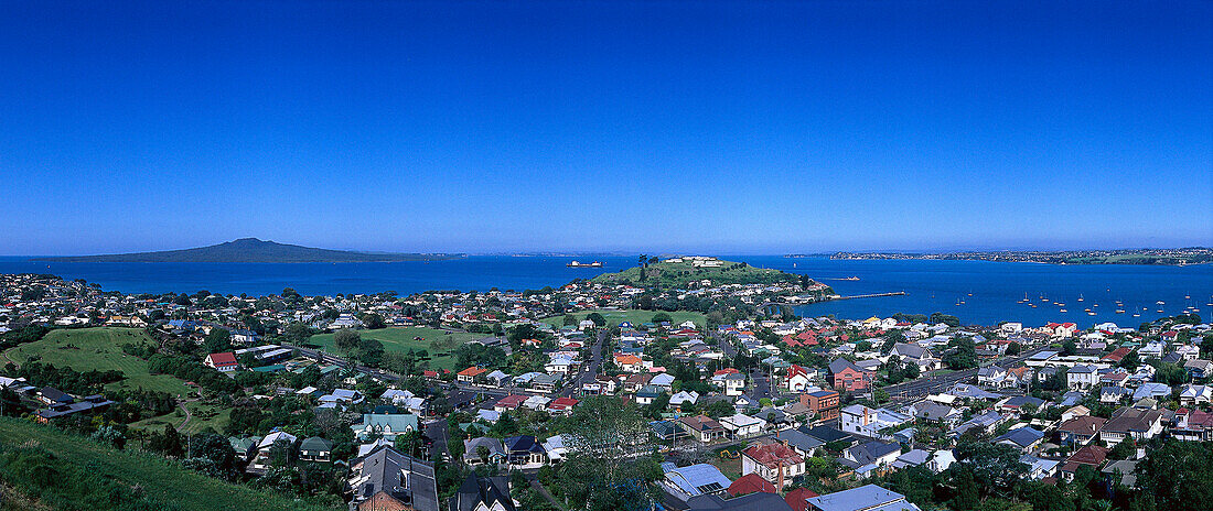 Devonport House & Rangitoto Island seen from Mt. Victoria, Devonport, Auckland, North Island, New Zealand