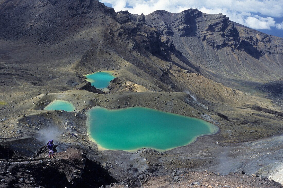 Emerald Lakes, Tongariro, Tongariro NP, North Island New Zealand