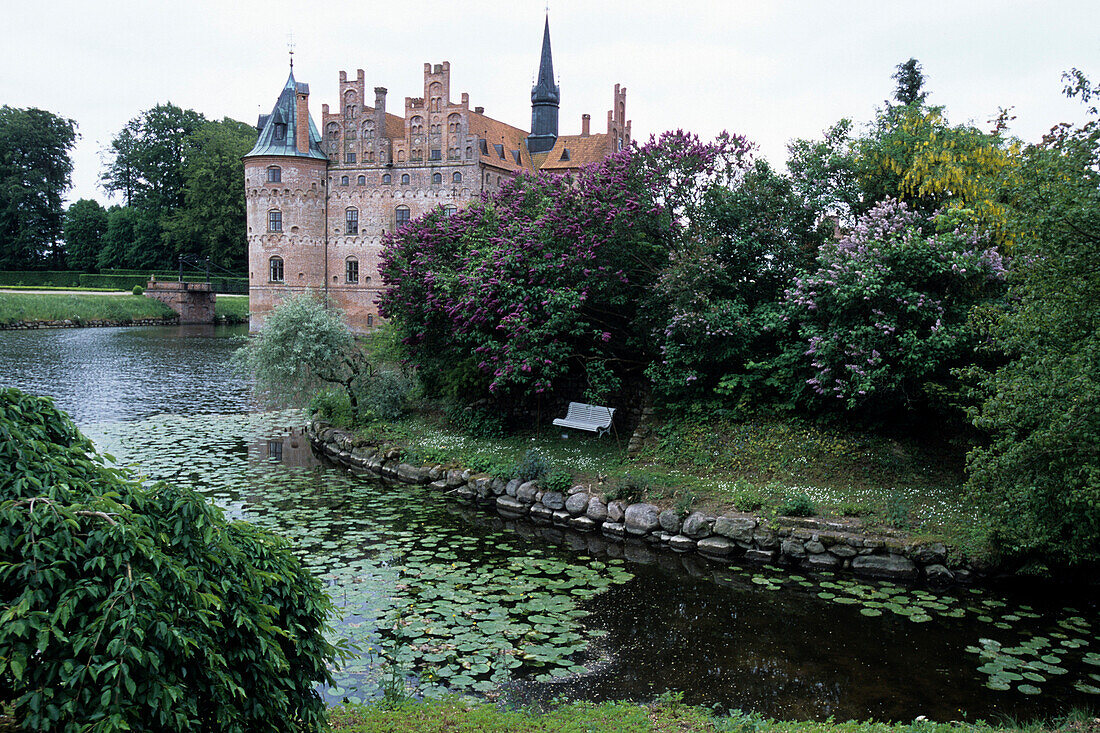 Parklands at Egeskov Castle, Egeskov Slot Castle, Near Kvarndrup, Funen, Denmark