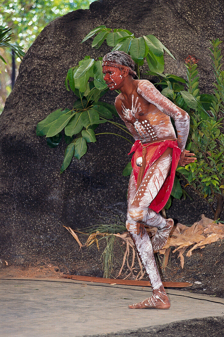 Aborigine, Tjapukai Dance Theatre, near Cairns Queensland, Australia