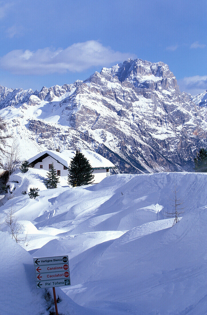 Duca d´Aosta Ski Resort, Cortina D´Ampezzo, Dolomites South Tyrol, Italy