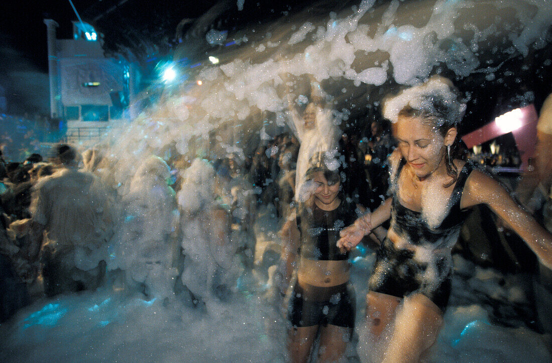 Foamparty, Open Air Disco, Halikarnas, Bodrum, Turkey