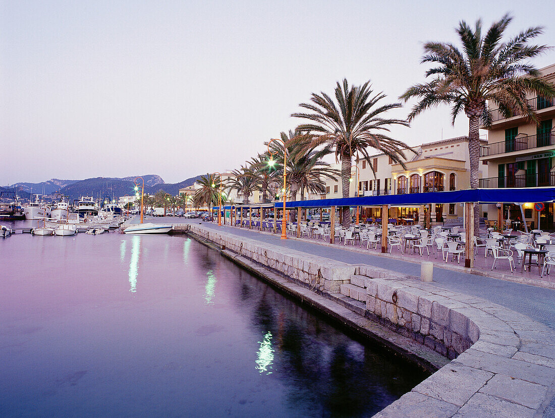 Harbour promenade with cafes, Port d'Andratx, Mallorca, Majorca, Balearic Islands, Spain