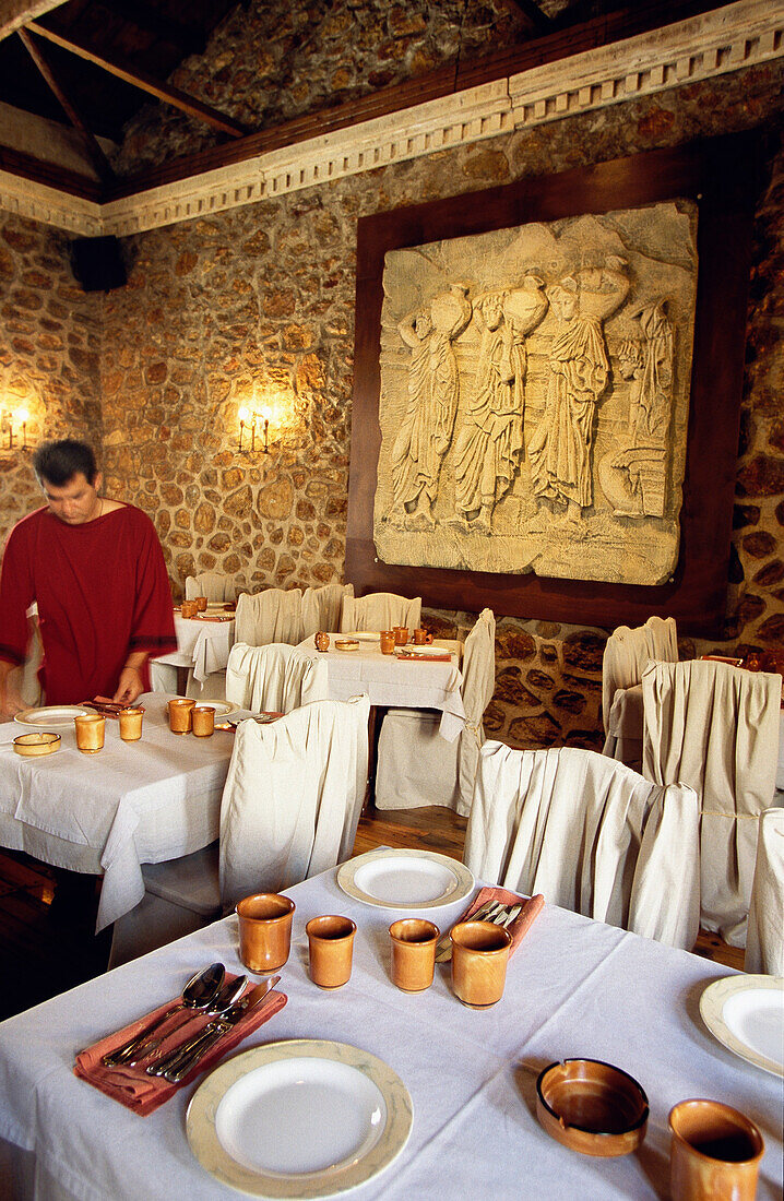 Archeon Gevsis, Antique Greek Restaurant, Athen, Griechenland