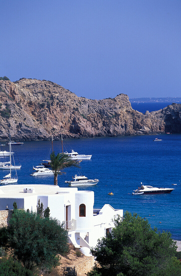 Cala des Jondal, Bucht, Ibiza, Balearen, Spanien