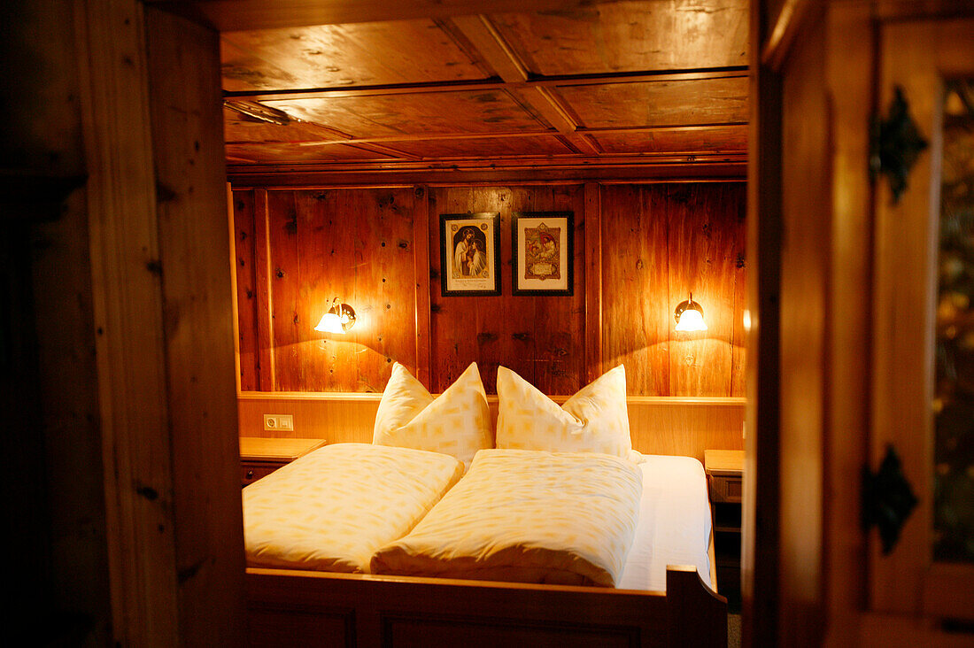 Old bedroom in a farmhouse, Appartment Futschoel, Galtuer, Tyrol, Austria