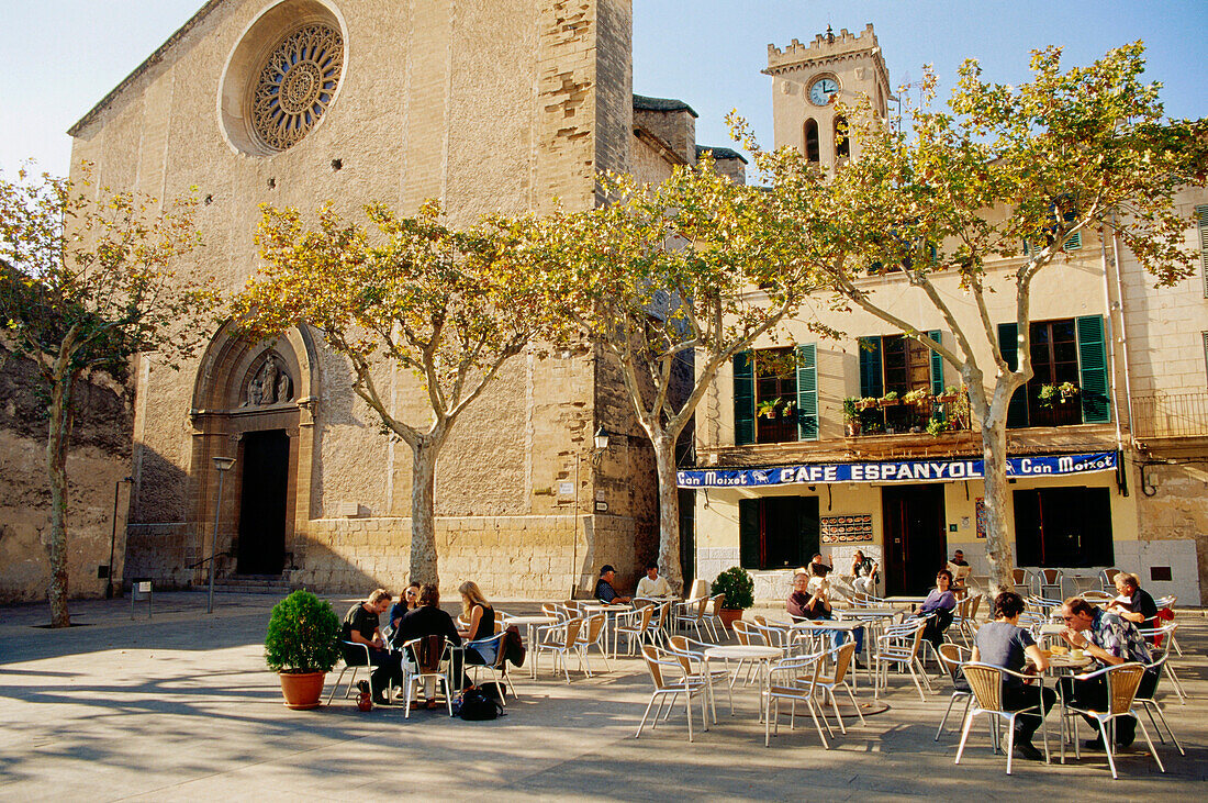 Café Espanyol, Placa Mayor, main square, Pollenca, Mallorca, Majorca, Balearic Islands, Spain
