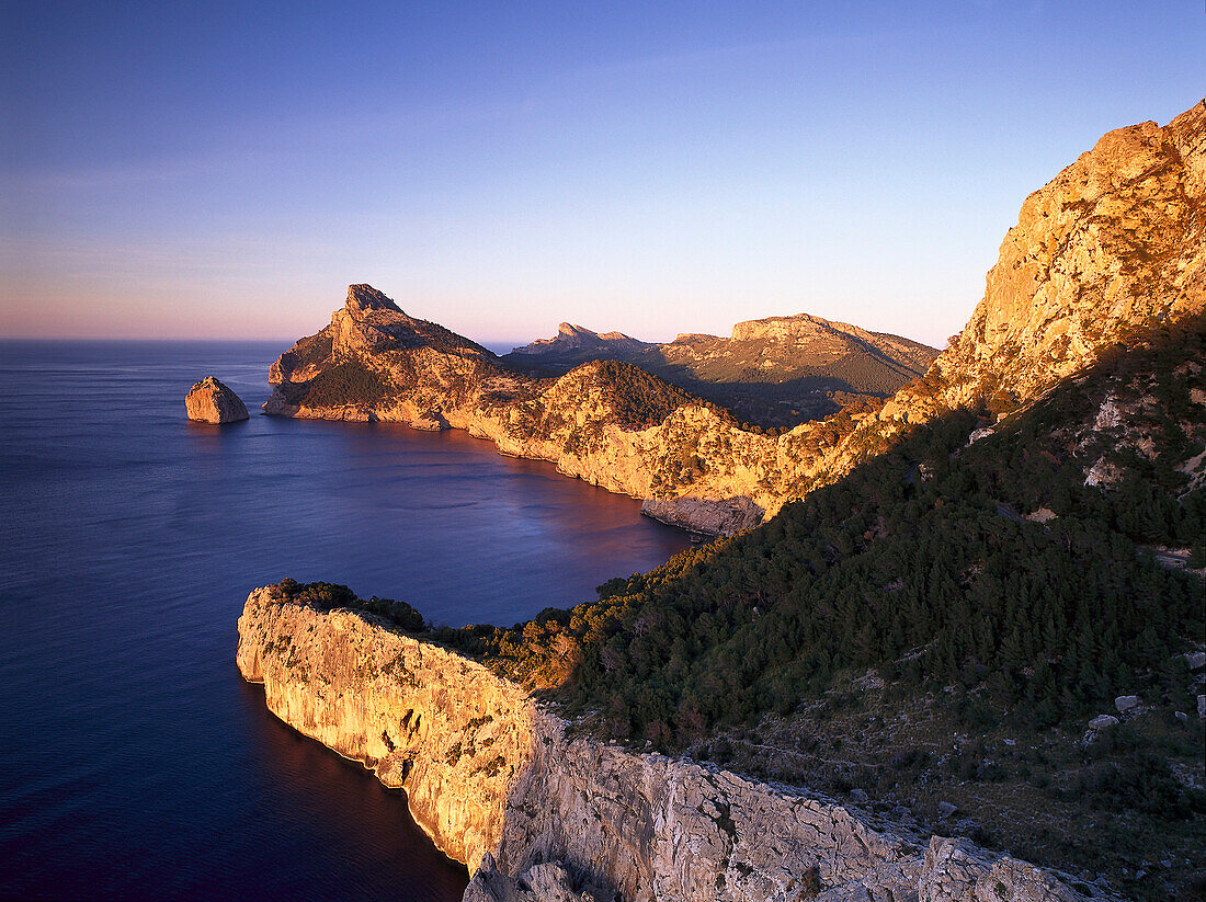 Cabo Fomentor, Kap Formentor, Isla Colomer, Blick vom Aussichtspunkt Mirador dés Colomer, Serra de Tramuntana, Mallorca, Balearen, Mittelmeer, Spanien