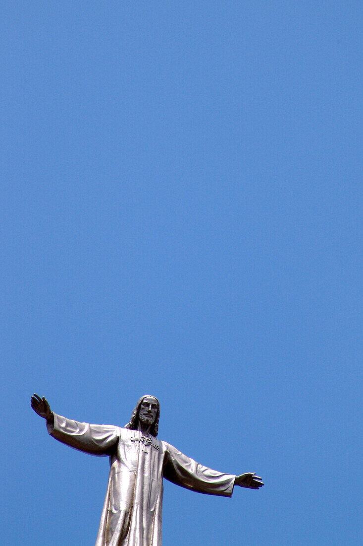 Jesus Statue auf dem Tibidabo, Barcelona, Spanien