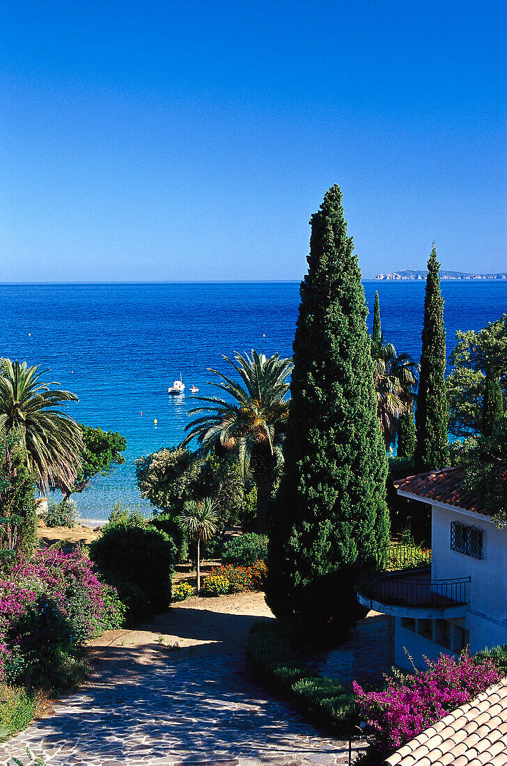 Villa bei Comiche des Maures, Coté d'Azur, Provence, Frankreich