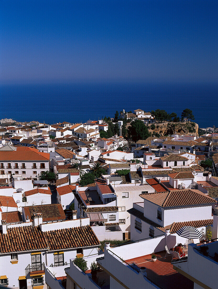 Häuser der Stadt Benalmadena an der Küste, Costa del Sol, Provinz Malaga, Andalusien, Spanien, Europa