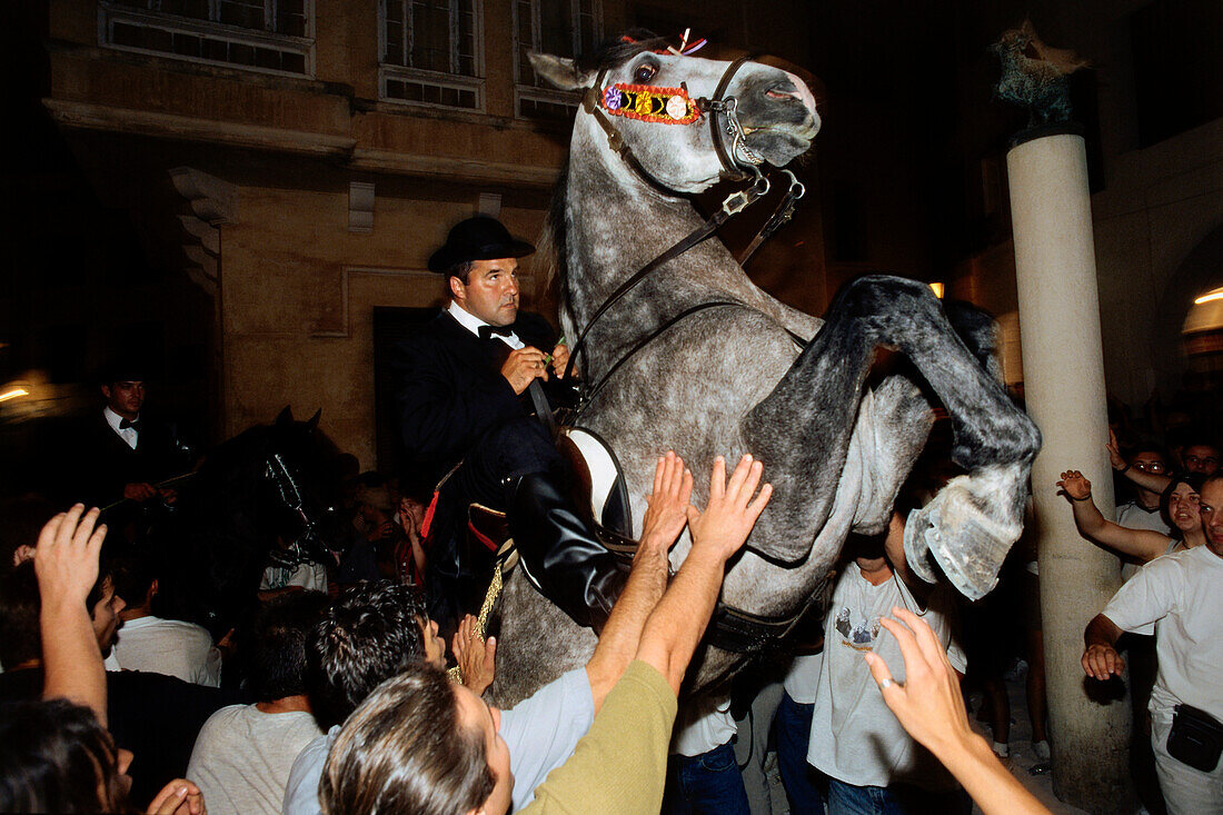 Tanz der Pferde, Festival von St. John, Ciutadella, Menorca, Balearen, Spanien