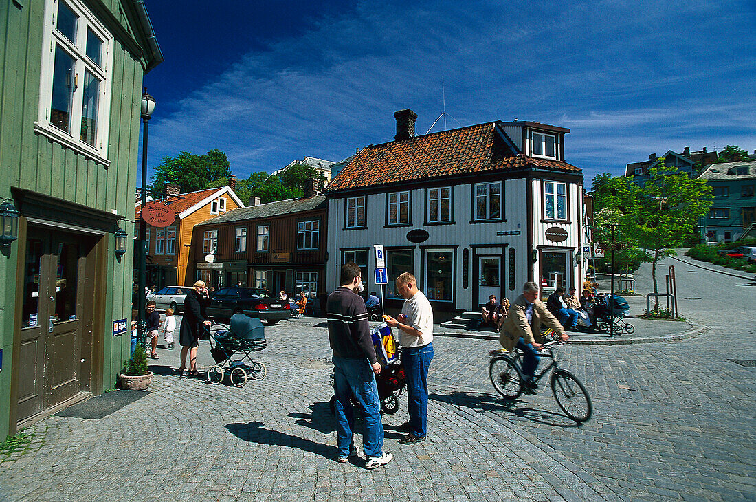 Old district Bakklandet, River Nidelva, Trondheim, South Trondelag, Norway