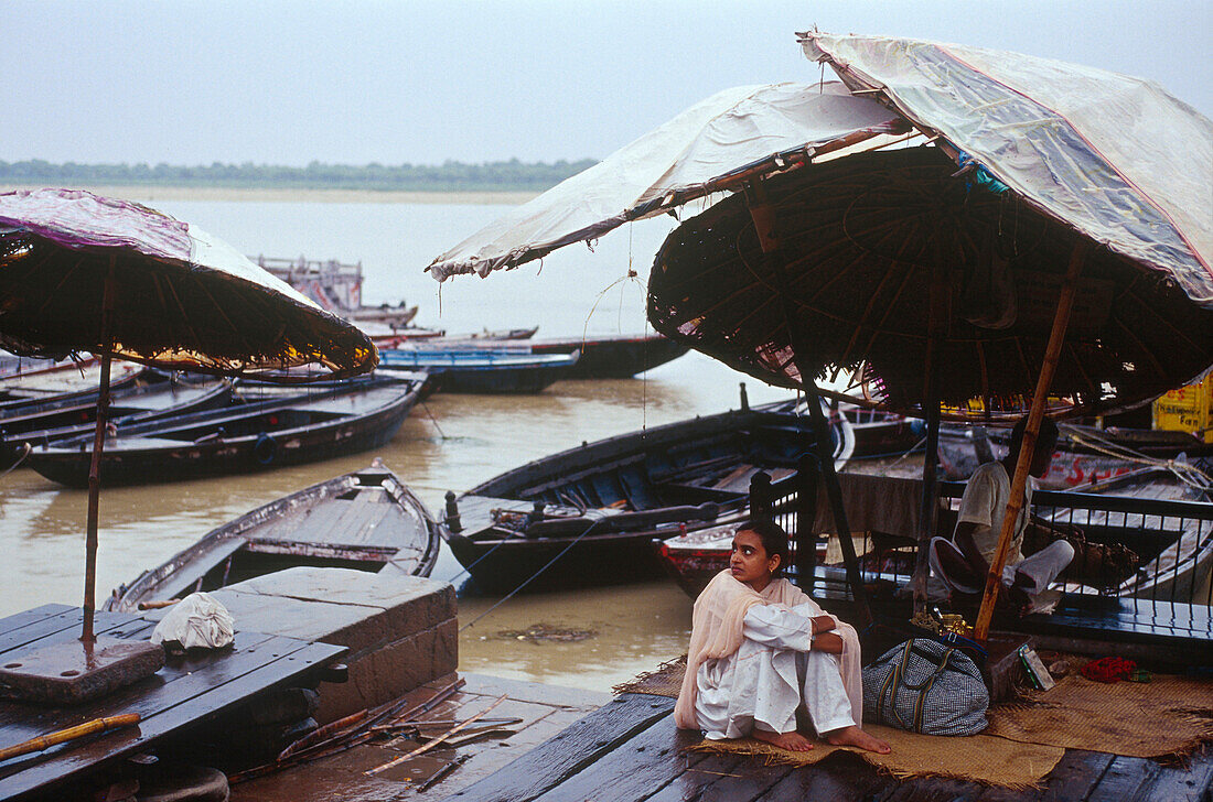 Pilger, Ganges, Dasaswamedh Ghat, Varanasi, Benares, Uttar Pradesh, Indien