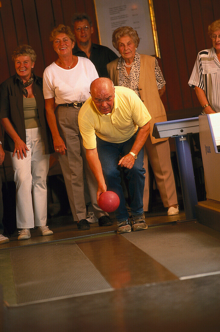 Bowling, Older Man, Senior citizen People