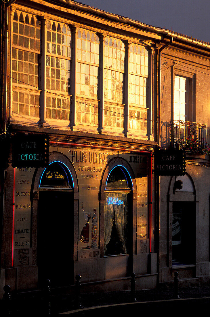 Cafe Victoria in the evening light, Orense, c. Pereira, Old town, Galicia, Spain