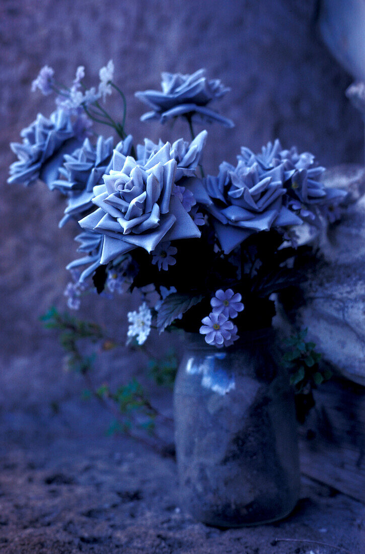 Artificial flowers