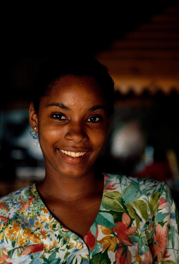Junge Frau, La Digue Seychellen