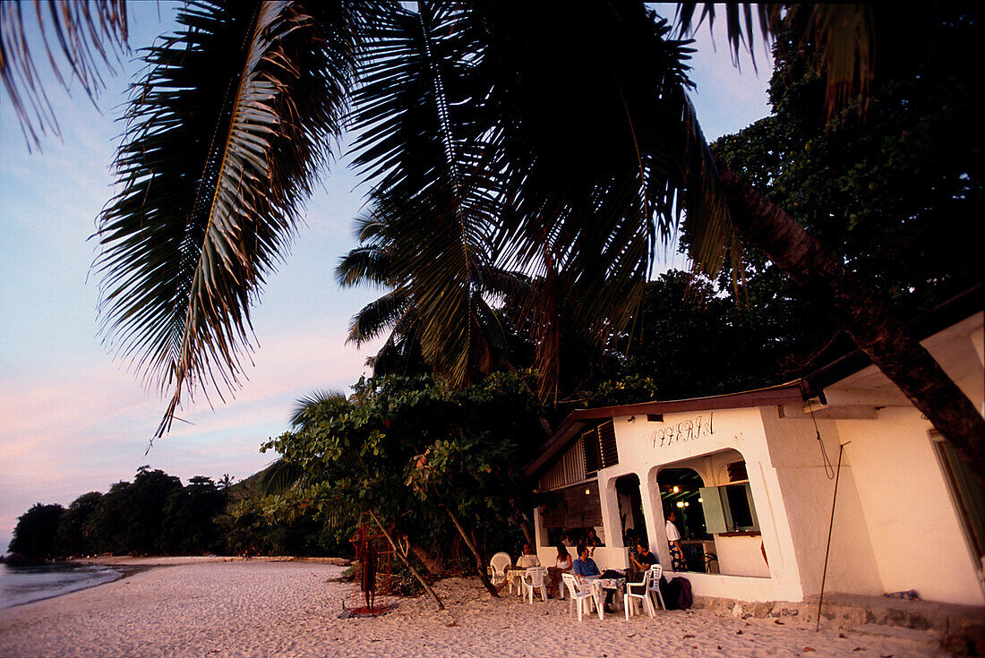 Abendstimmung, Bucht Beau Vallon, Pizzeria Baobab Mahe, Seychellen