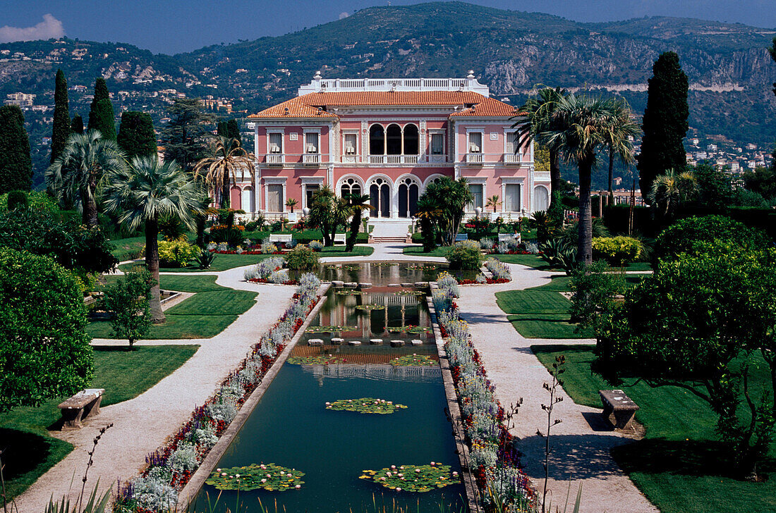 Villa Ephrussi de Rothschild, Cap Ferrat, Cote d'Azur, Provence, France