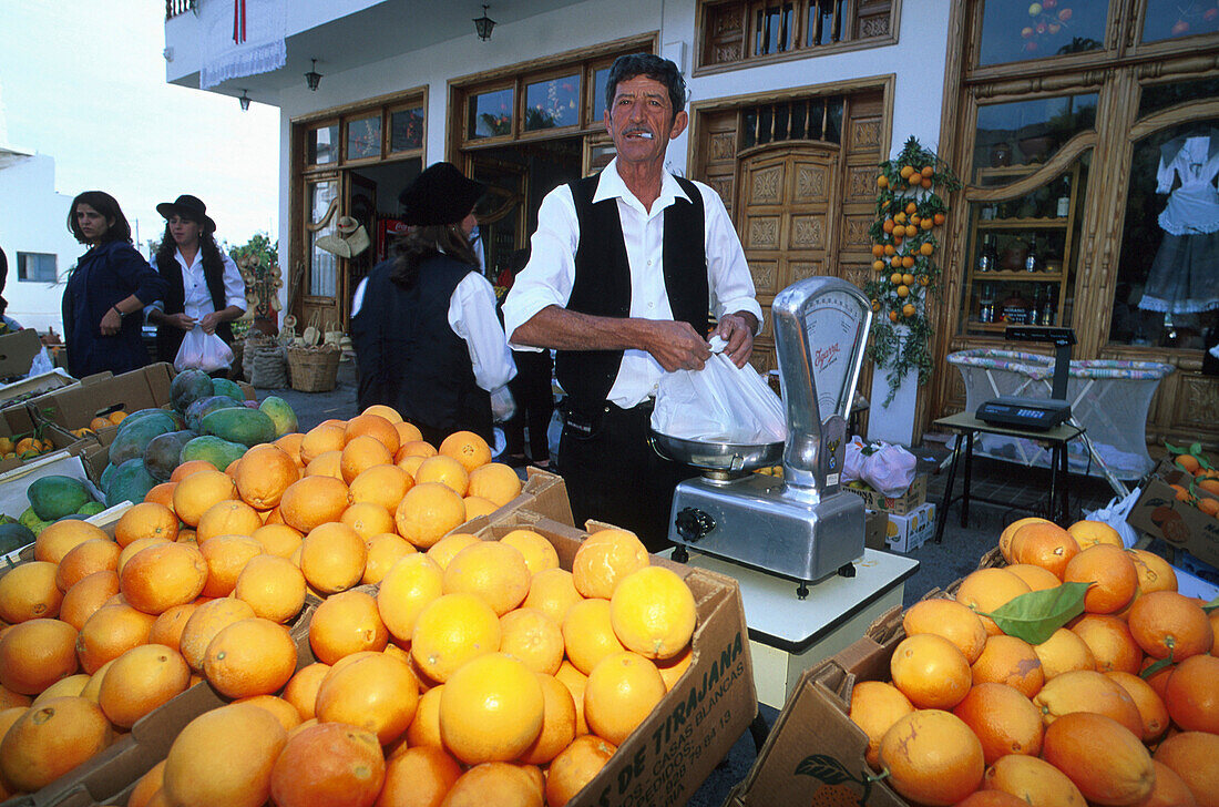Orangenverkauf, Sta. Lucia, Gran Canaria Kanarische Inseln, Spanien