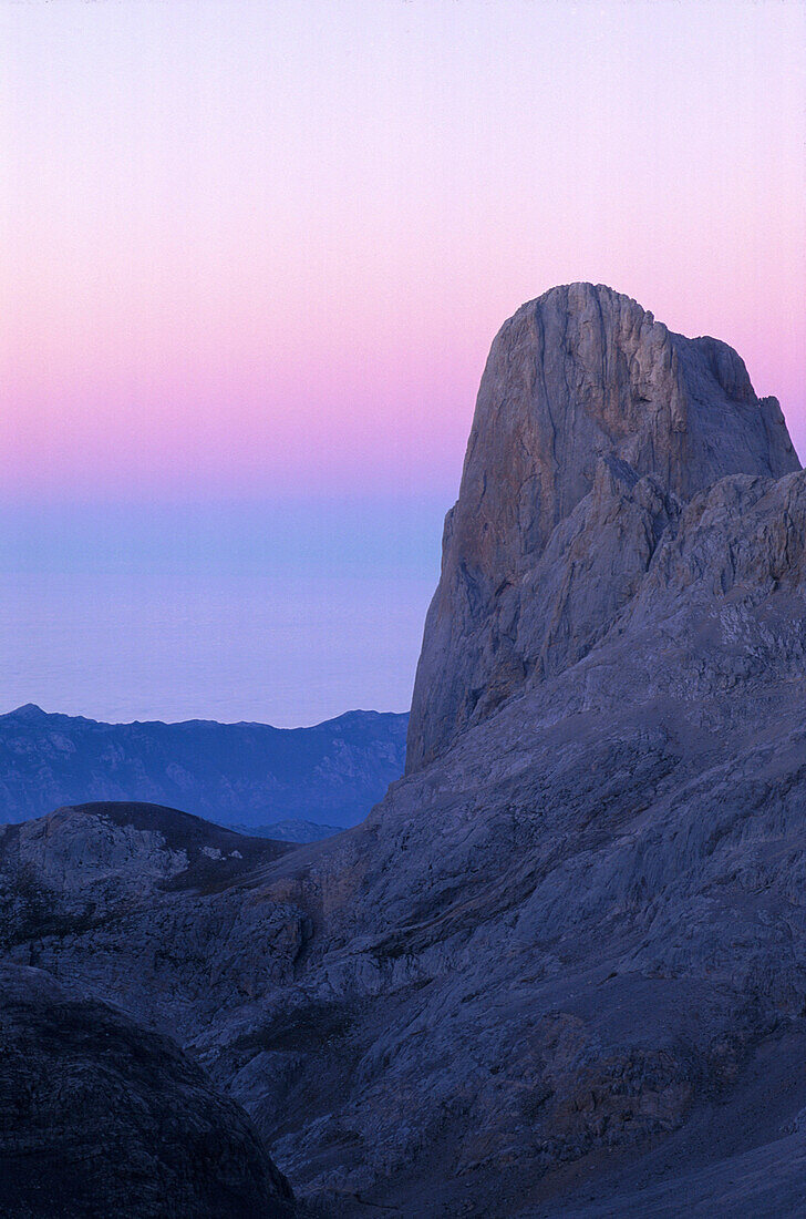 Berg, Naranjo de Bulnes 2519m, , Zentralmassiv, Picos de Europa Cantabria, Spanien