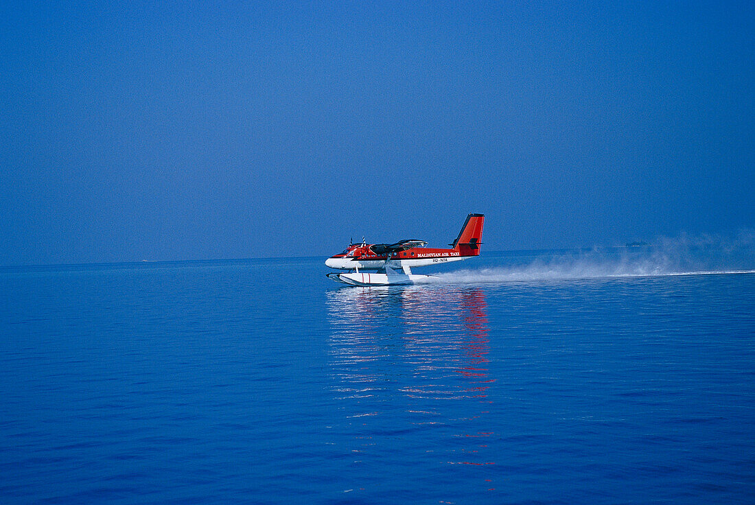 Waterplane, Maledive Islands