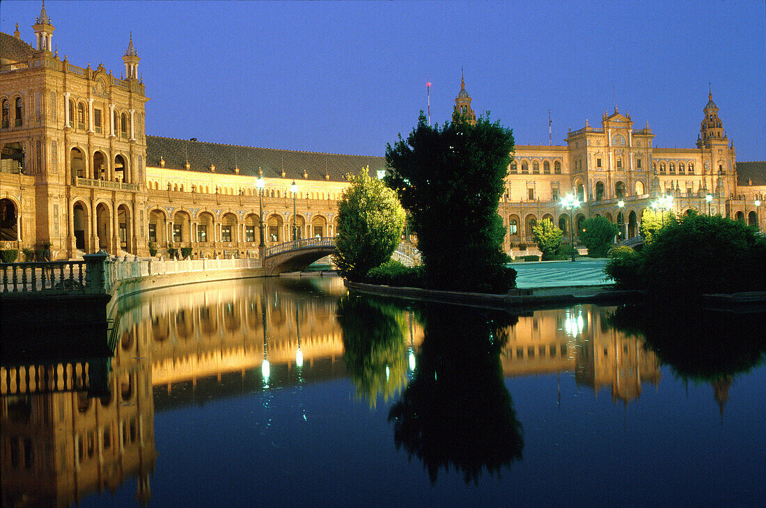 Placio Espanol, Plaza de Espana, Sevilla Andalusien, Spanien