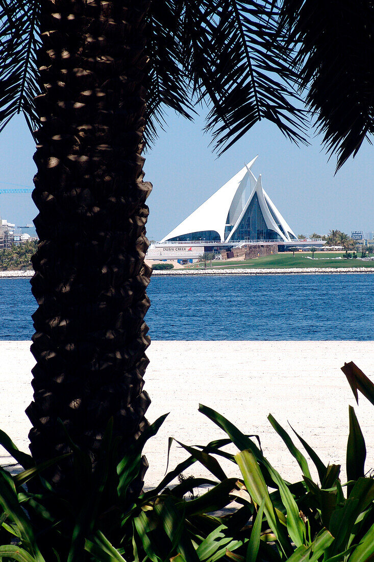 Blick auf das Klubhaus des Dubai Creek Golf and Yacht Club, Dubai, VAE, Vereinigte Arabische Emirate, Vorderasien, Asien