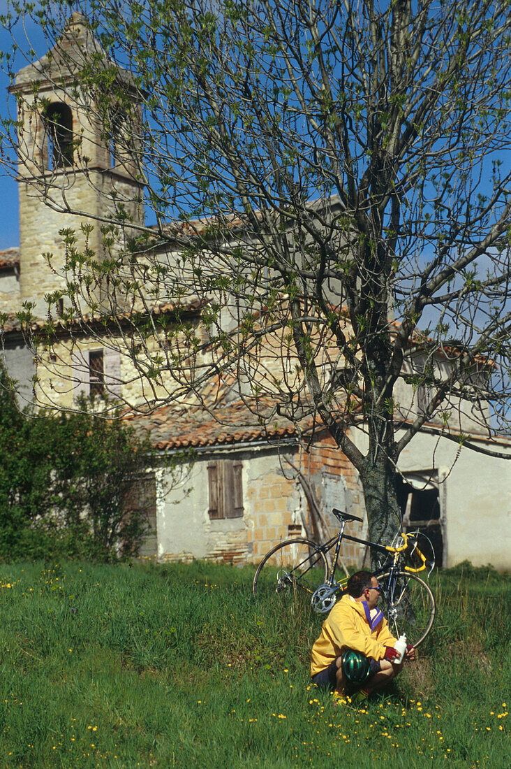 Radfahrer in Sogliano, Emilia Romagna, Italien