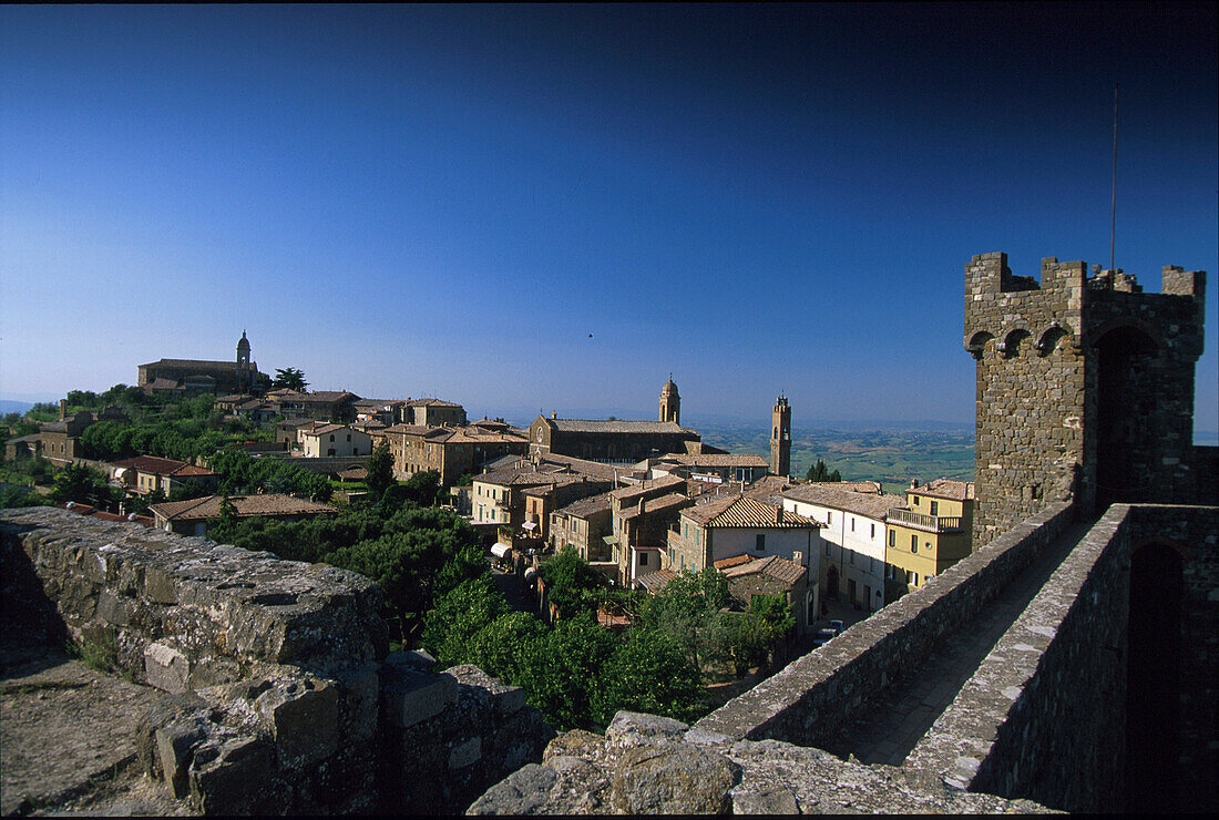Burg und Dorf Montalcino, Toskana, Italien Europa