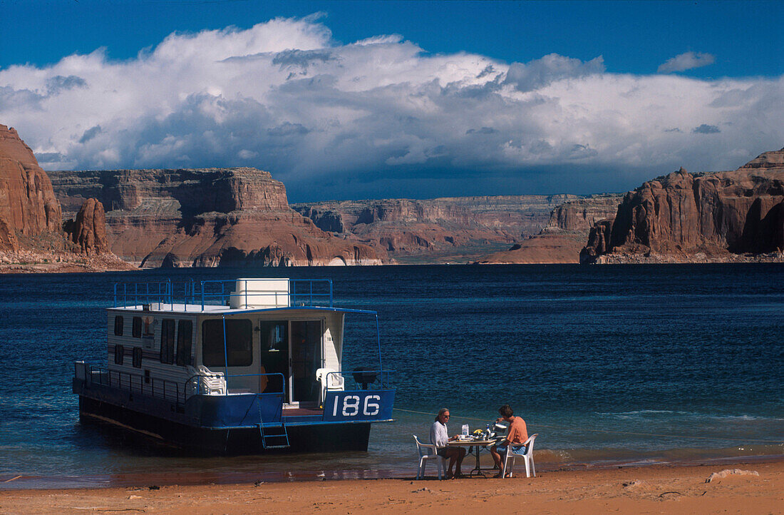 Hausboot, Lake Powell, Utah, USA STuertz SW S. 77