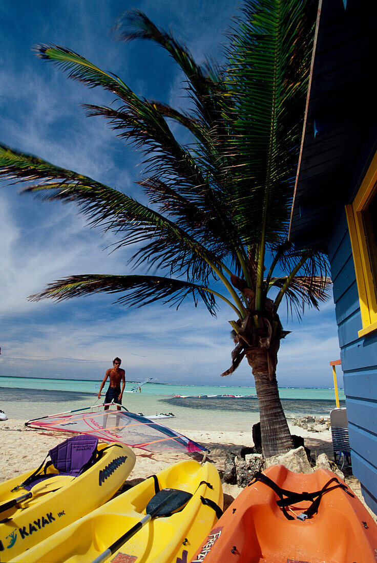 Surfer, Sorobon Beach, Bonaire Niederlaendische Antillen