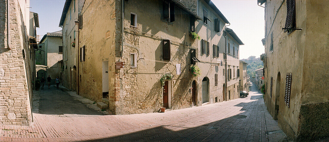 Gasse in Certaldo, Chianti, Toskana, Italien