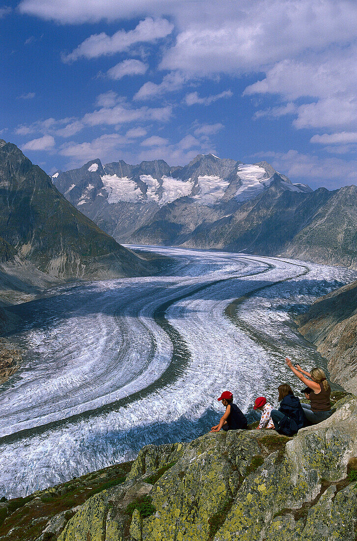 Bergsteiger am Aletsch Gletscher, Riederalp, Wallis, Schweiz