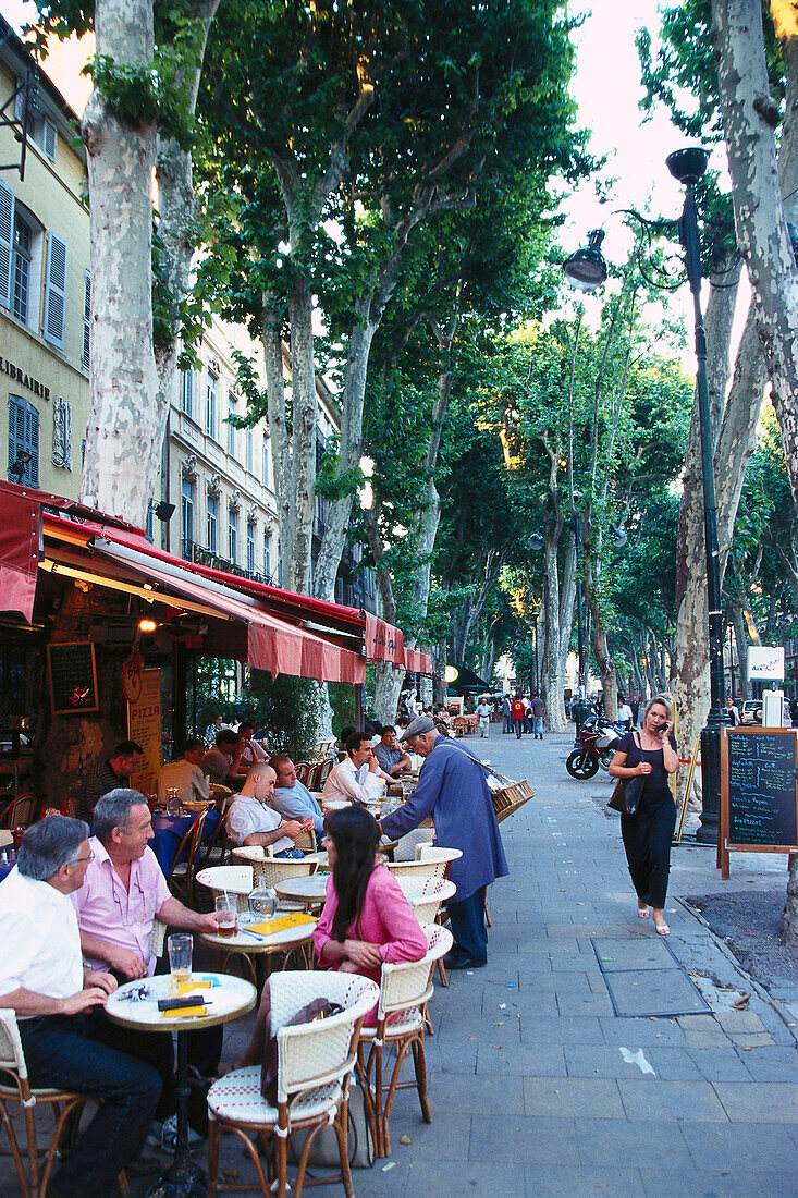 Straßencafe, Cours Mirabeau, Aix en Provence, Provence, Frankreich