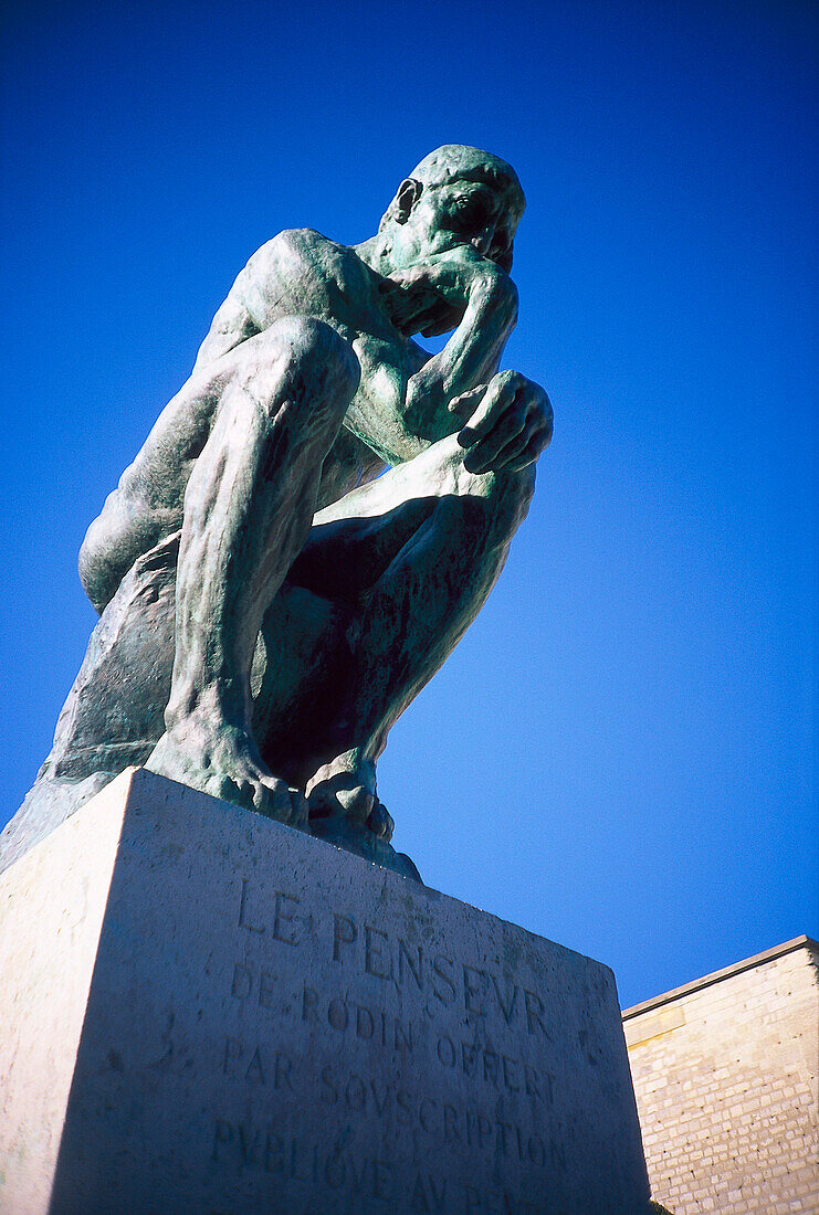 Sculpture of the Thinker at Rodin Museum, Paris, France