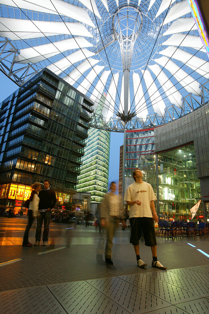 Sony Center, Potsdamer Platz, Berlin, Deutschland