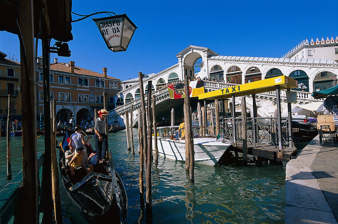 Rialto Bridge, Venice Venetien, Italy