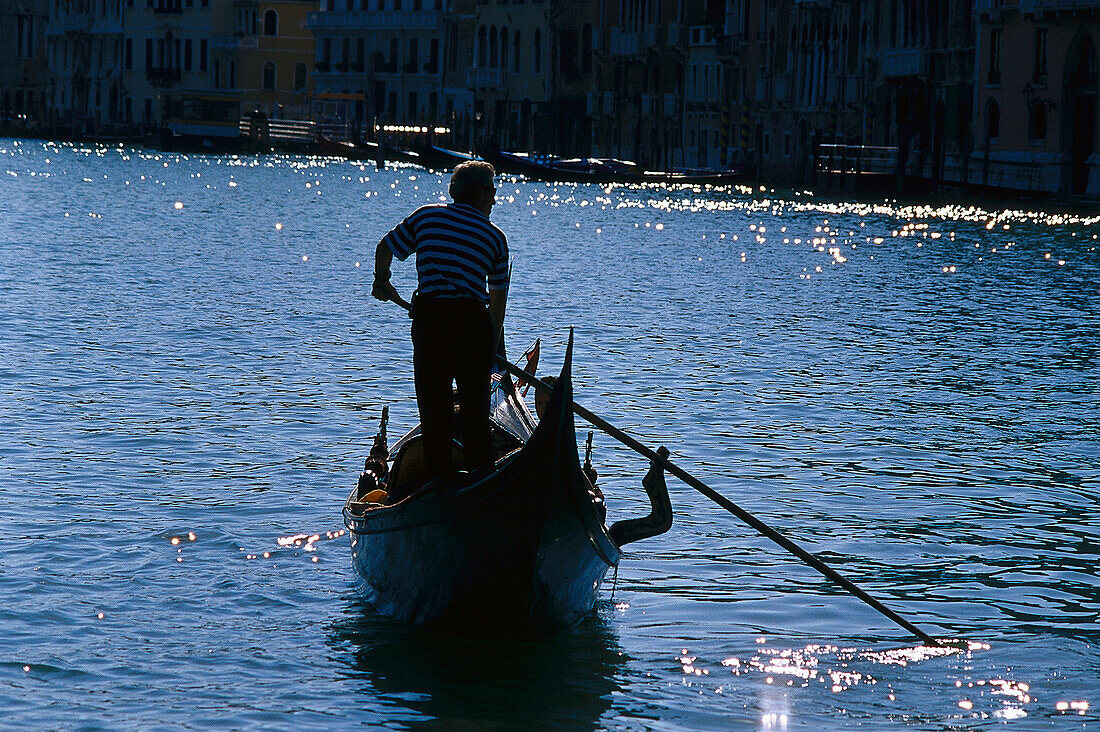 Gondolier, Venice Venetien, Italy