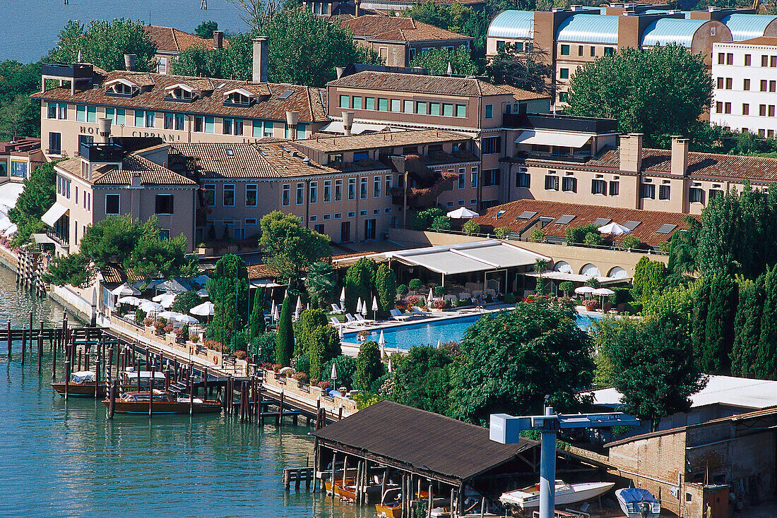 Blick auf Hotel Cipriani auf der Insel Giudecca, Venedig, Italien, Europa