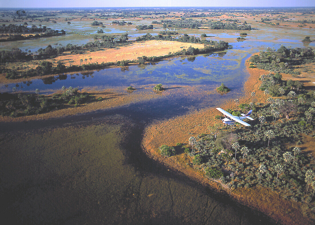 Flugzeug-Safari, Okawango Delta Botswana
