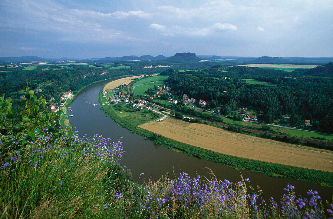 Elbe, Rathen, Lilienstein, Naturpark, Sächsische, Sächsische Schweiz, Elbsandsteingebirge, Sachsen, Deutschland