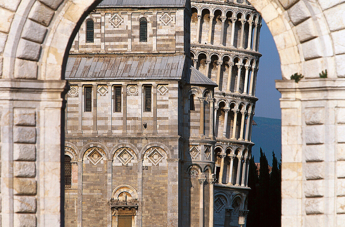 Leaning Tower of Pisa, Tuscany Italy