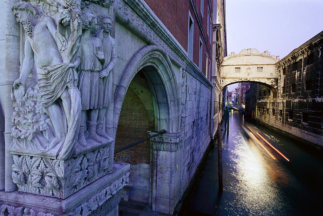 Seufzerbrücke, Venice, Veneto Italy