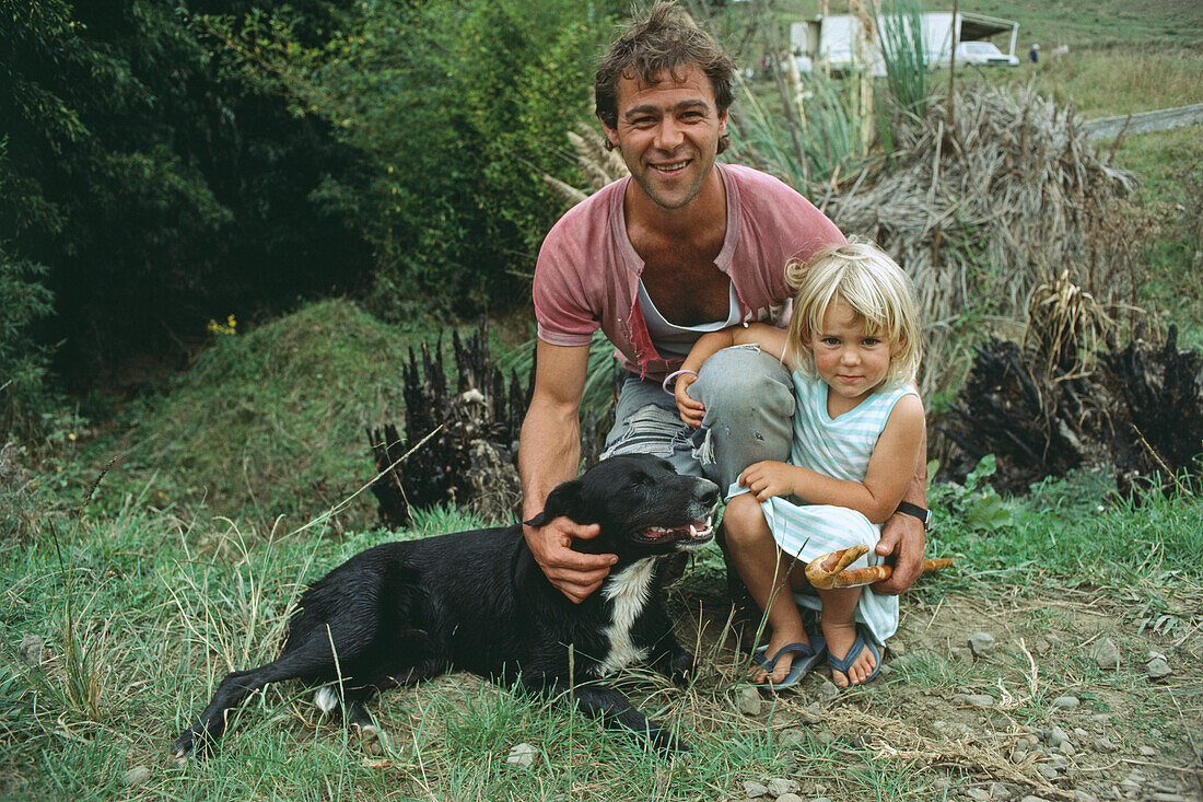 Father, daughter and dog, Vater, Tochter und Hund, North Island, New Zealand