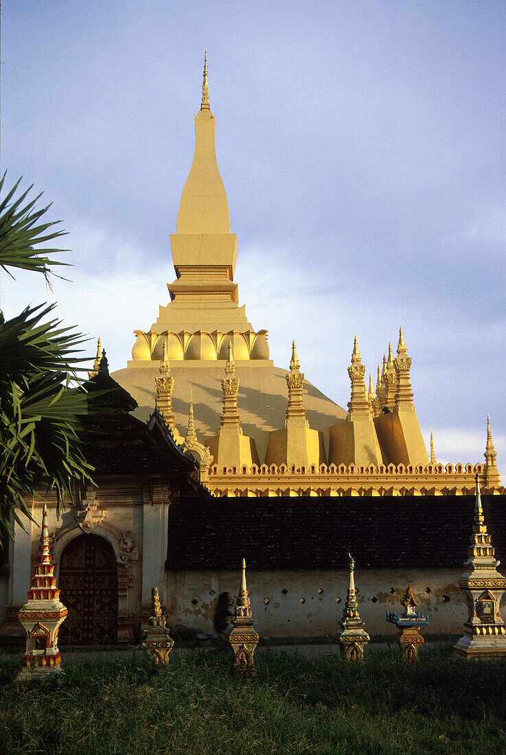 Stupa That Luang, Vientiane, Laos Asien